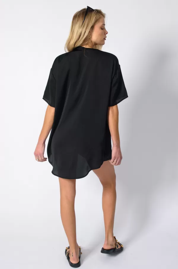 SKATIE Cover-Ups*Chase Button Down Black