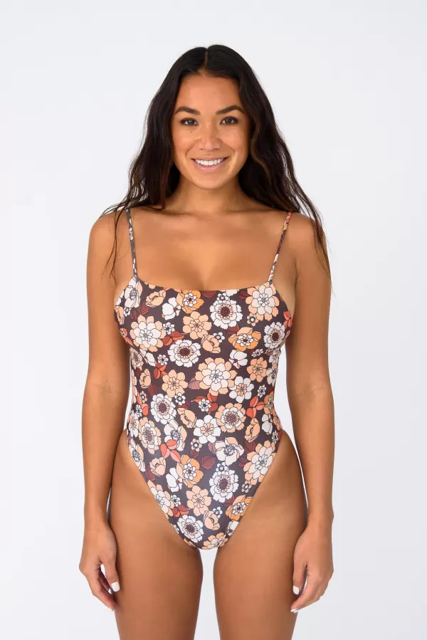 SKATIE One Piece*Resa Byron